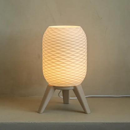 Luminaria_de_Mesa_Prisma_Oriva_Decor